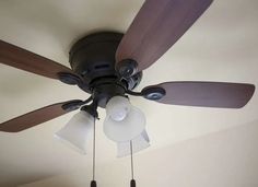 Clockwise direction on ceiling fan